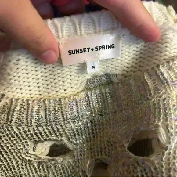 Sunset + Spring metallic distressed sweater size medium - Picture 4 of 5